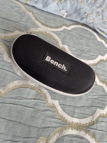 Bench hard glasses - glasses, case