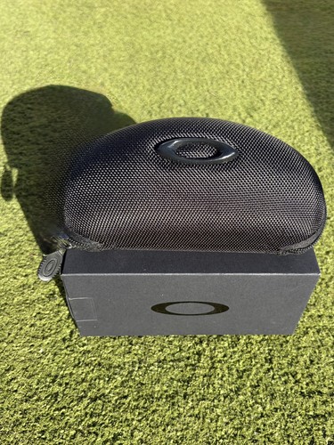 Oakley hard black - hard, large